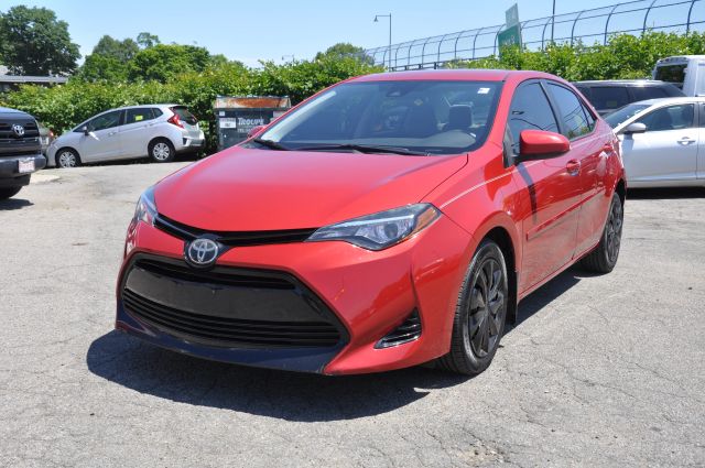 2017 Toyota Corolla LE FWD photo