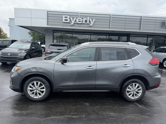 2017 Nissan Rogue SV AWD photo