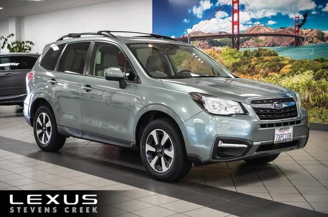 2017 Subaru Forester Premium AWD photo