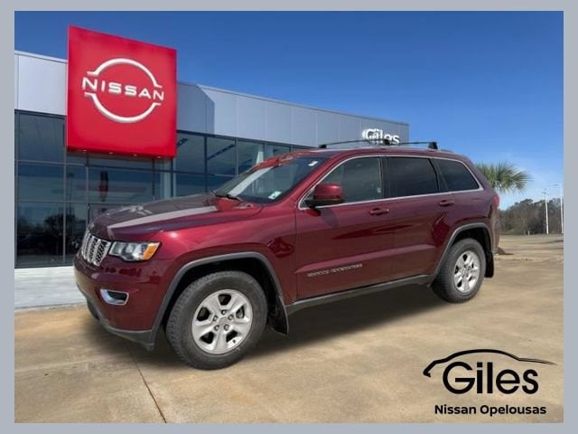 2017 Jeep Grand Cherokee Laredo RWD photo