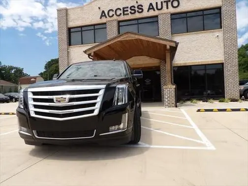 2017 Cadillac Escalade ESV Luxury 4WD photo