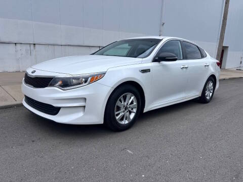 2016 Kia Optima LX FWD photo