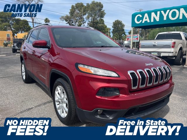2017 Jeep Cherokee Latitude FWD photo