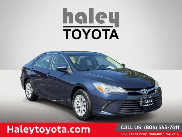 2017 Toyota Camry LE FWD photo