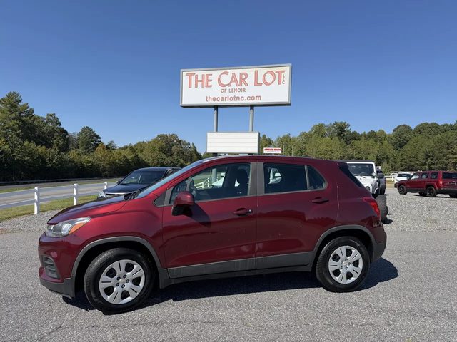 2017 Chevrolet Trax LS FWD photo