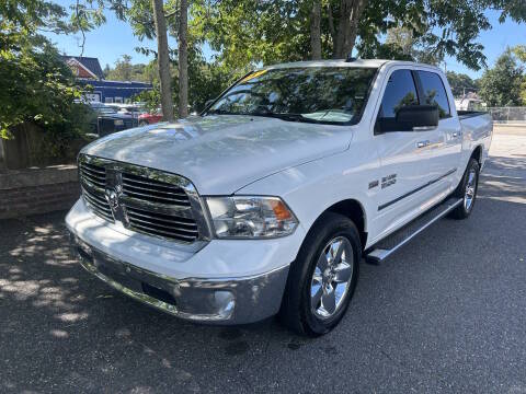 2017 Ram 1500 Big Horn 4WD photo