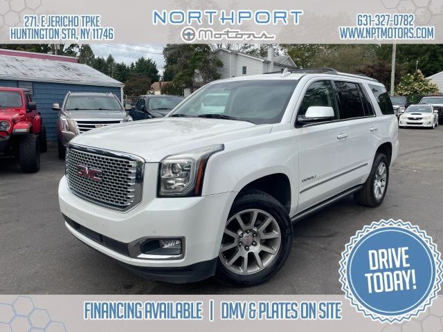 2017 GMC Yukon Denali 4WD photo