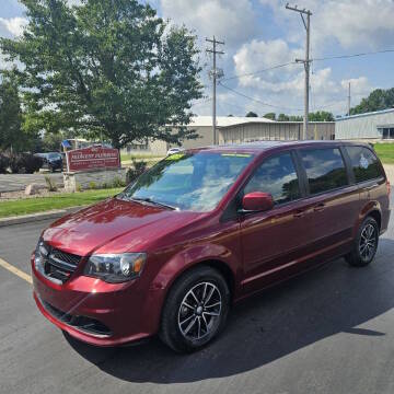 2017 Dodge Grand Caravan SE Plus FWD photo