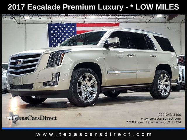 2017 Cadillac Escalade Premium Luxury 4WD photo