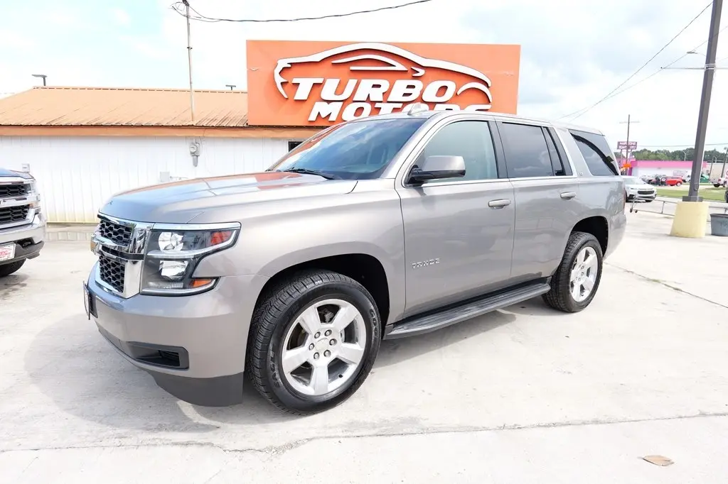 2017 Chevrolet Tahoe LT RWD photo