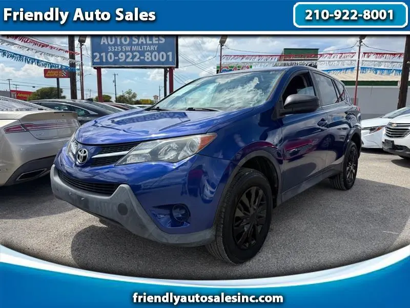 2015 Toyota RAV4 LE FWD photo