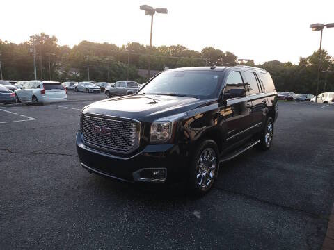 2017 GMC Yukon Denali 4WD photo