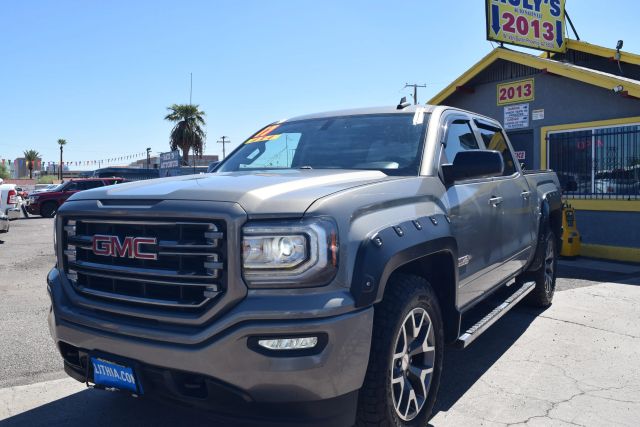 2017 GMC Sierra 1500 SLT 4WD photo