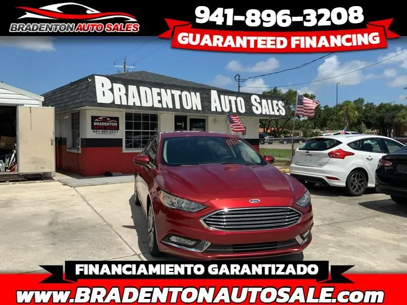 2017 Ford Fusion SE FWD photo