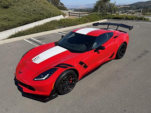 2017 Chevrolet Corvette Grand Sport 1LT RWD photo