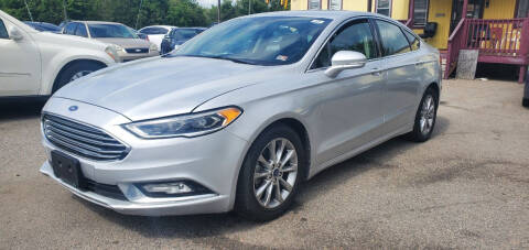 2017 Ford Fusion SE FWD photo