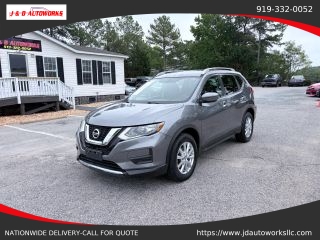 2017 Nissan Rogue SV AWD photo