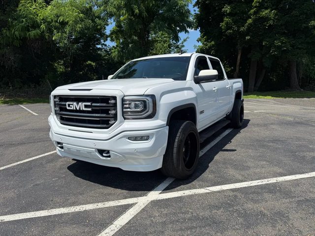 2017 GMC Sierra 1500 SLT 4WD photo