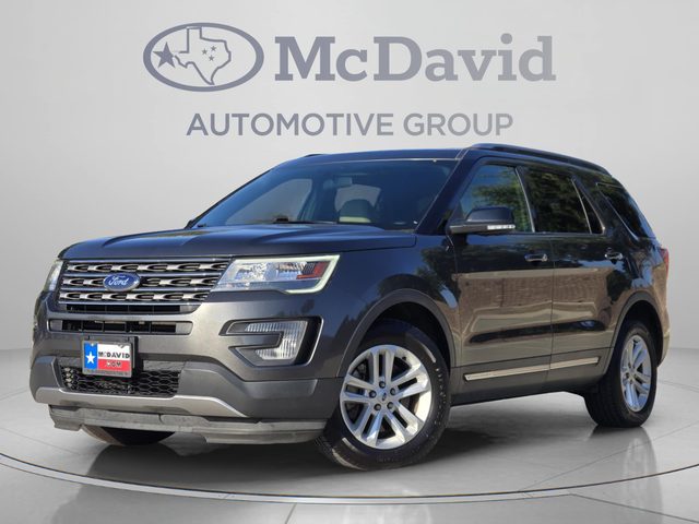 2017 Ford Explorer XLT FWD photo