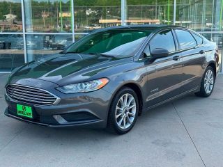 2017 Ford Fusion Hybrid SE FWD photo