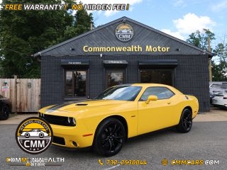 2017 Dodge Challenger R/T RWD photo