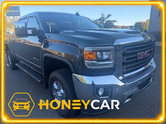 2017 GMC Sierra 2500HD SLT 4WD photo
