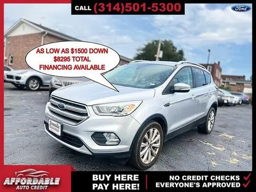 2017 Ford Escape Titanium FWD photo