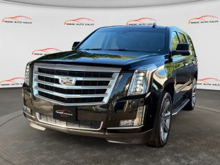 2017 Cadillac Escalade Luxury 4WD photo