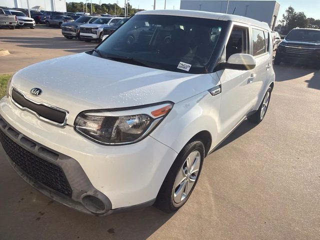 2016 Kia Soul Base FWD photo