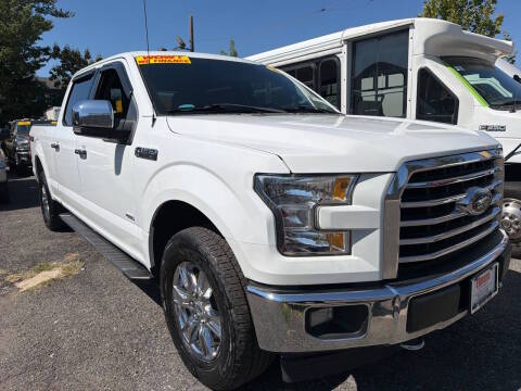 2017 Ford F-150 XLT 4WD photo
