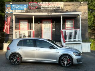 2017 Volkswagen Golf GTI Sport FWD photo