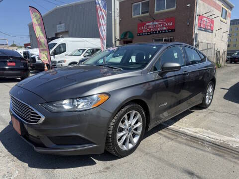 2017 Ford Fusion Hybrid SE FWD photo