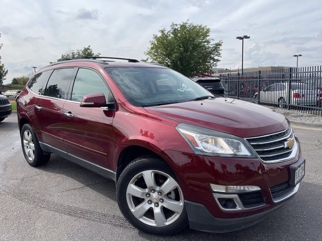 2017 Chevrolet Traverse LT AWD photo