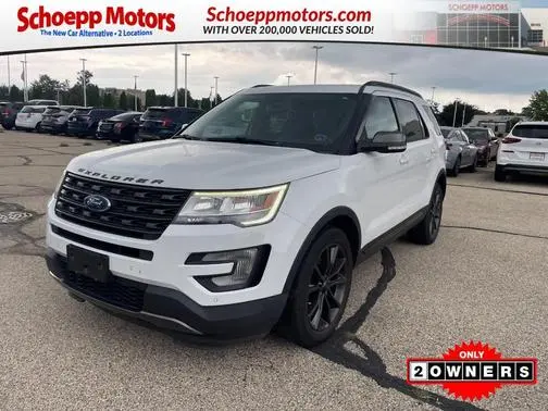 2017 Ford Explorer XLT 4WD photo