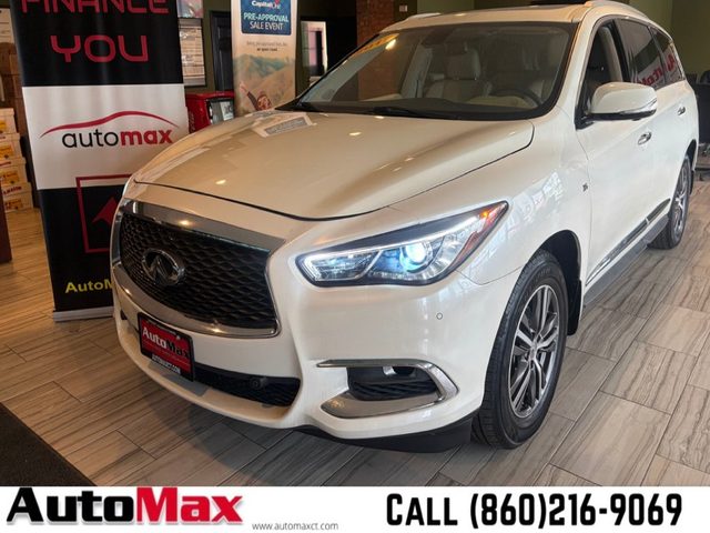 2017 Infiniti QX60  AWD photo