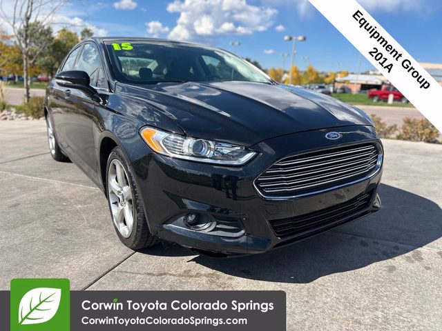 2015 Ford Fusion SE FWD photo