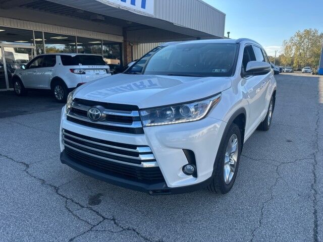 2017 Toyota Highlander Limited AWD photo