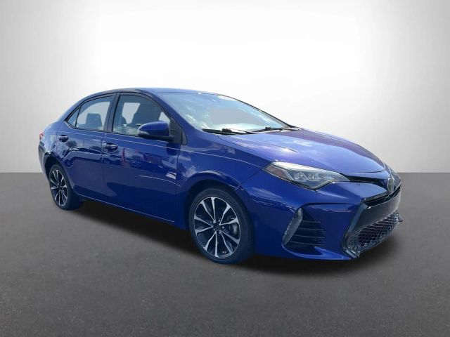 2017 Toyota Corolla SE FWD photo