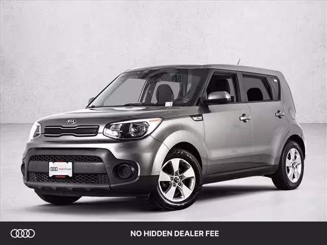 2017 Kia Soul Base FWD photo