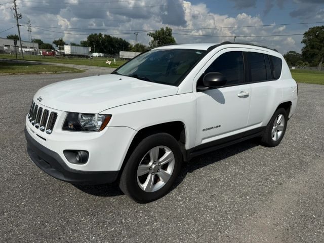 2016 Jeep Compass Sport FWD photo