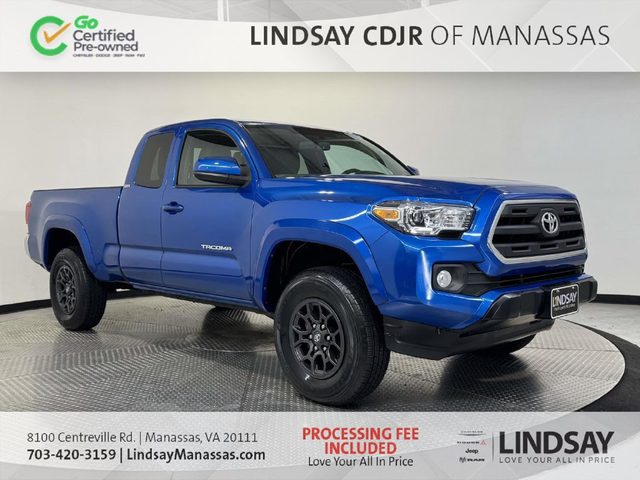 2017 Toyota Tacoma SR5 4WD photo