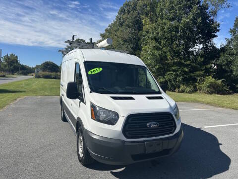 2017 Ford Transit Van RWD photo
