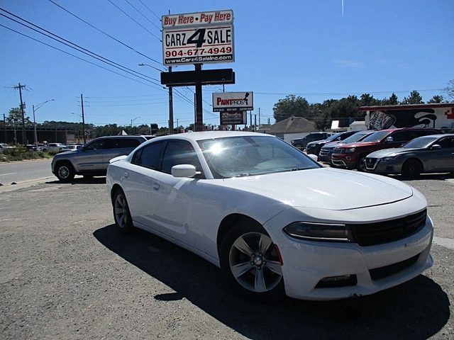 2016 Dodge Charger SXT RWD photo