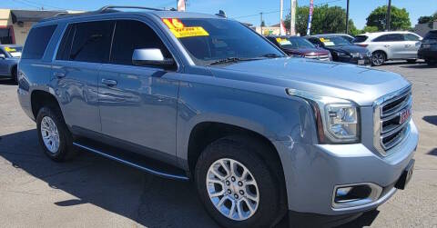 2016 GMC Yukon SLT 4WD photo