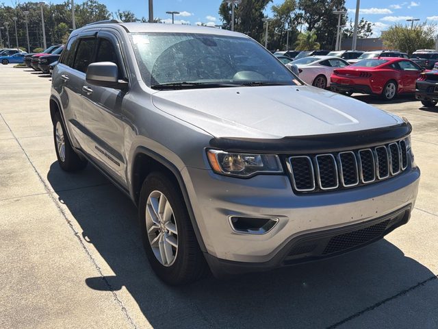 2017 Jeep Grand Cherokee Laredo RWD photo