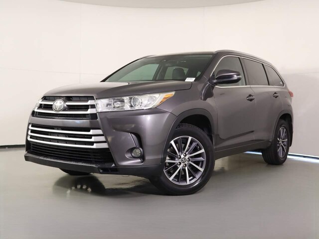 2017 Toyota Highlander XLE FWD photo
