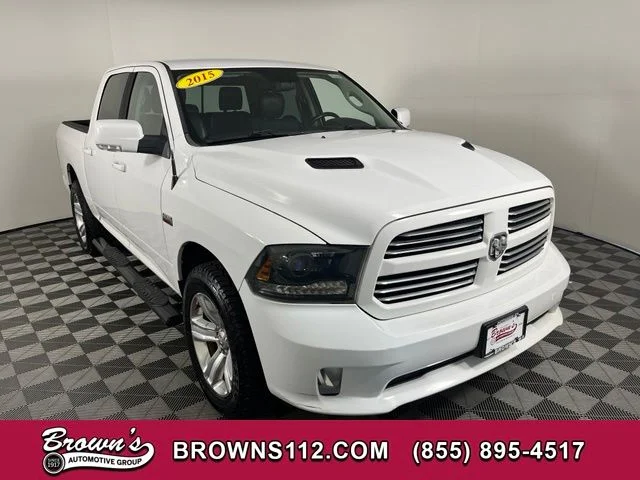 2015 Ram 1500 Sport 4WD photo