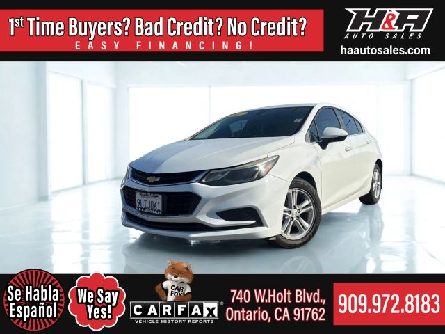 2017 Chevrolet Cruze LT FWD photo