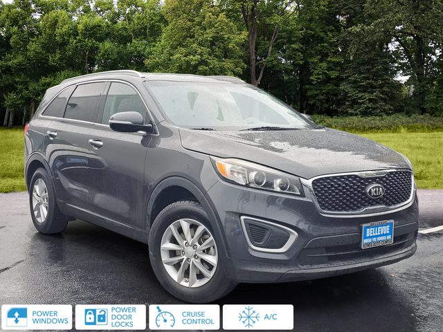 2017 Kia Sorento LX FWD photo