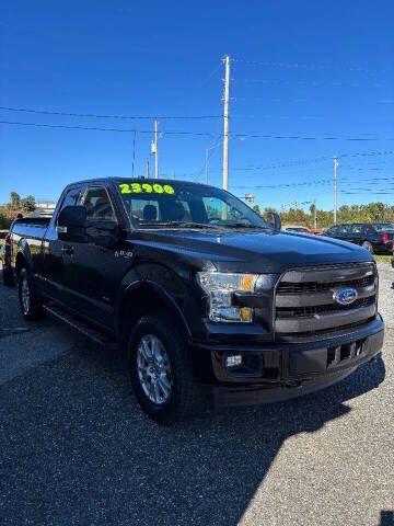 2017 Ford F-150 LARIAT 4WD photo